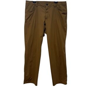 Lululemon Mens ABC Classic Fit Performance Pants Sz 40 Tan Closet Staple Work